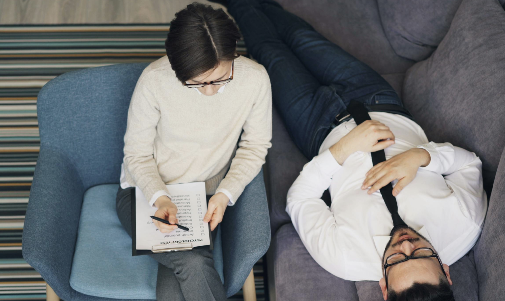 What To Look For When Choosing A Qualified Hypnotherapist - Joymind