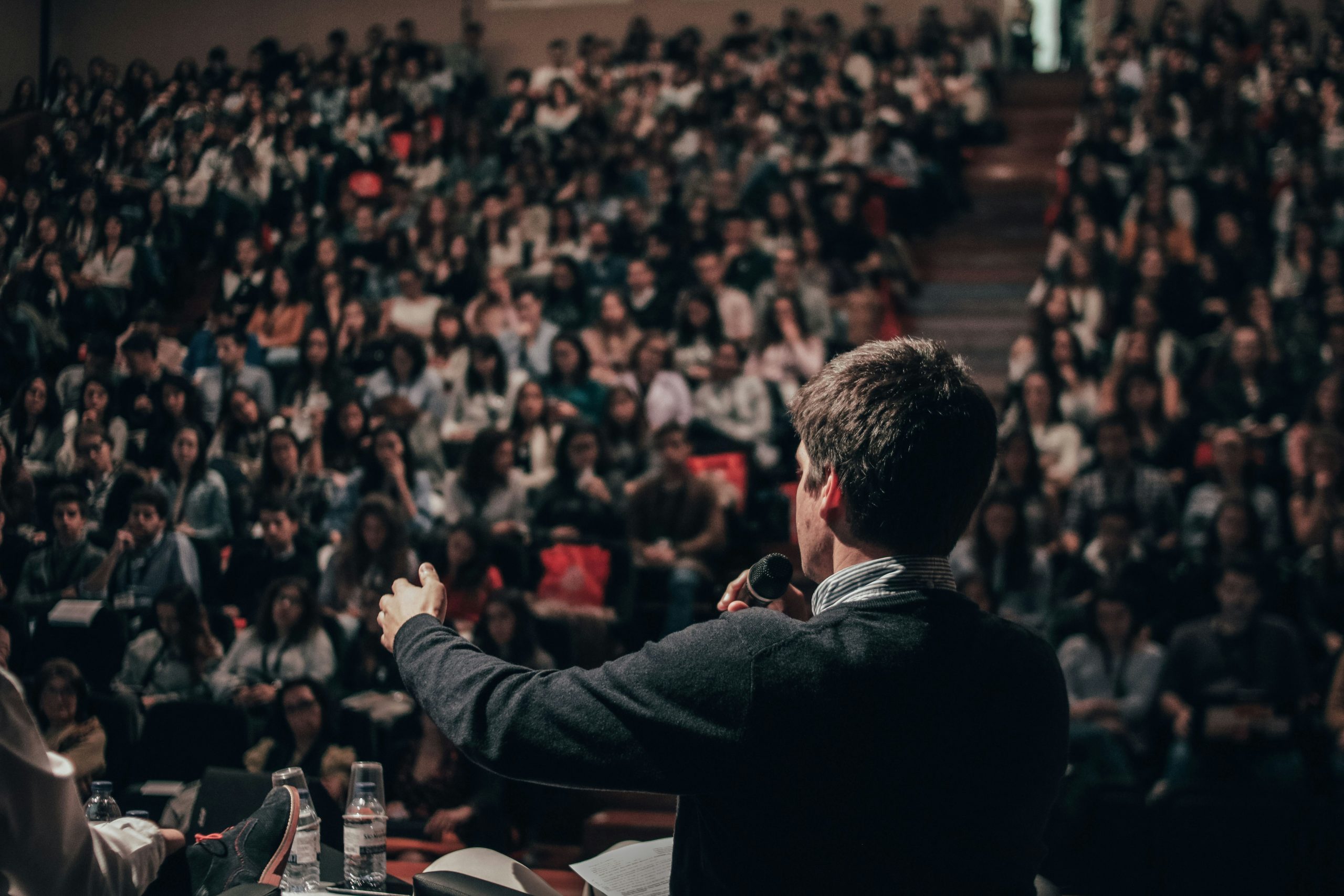 Best Hypnotherapy for Public Speaking - Joymind